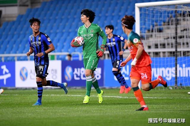 2026世界杯：赛场之外的热潮与挑战